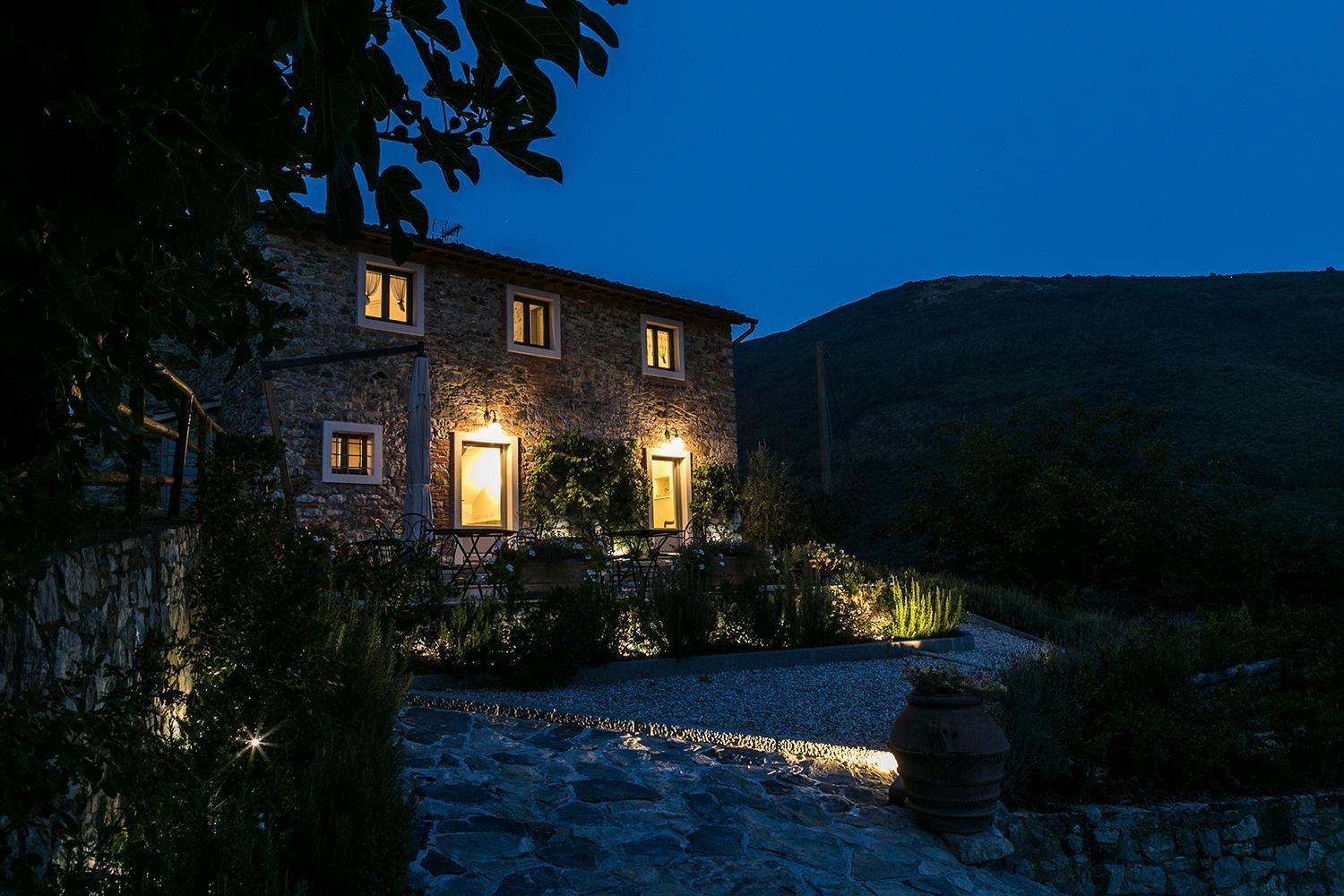Podere La Contessa B&B Прато Экстерьер фото