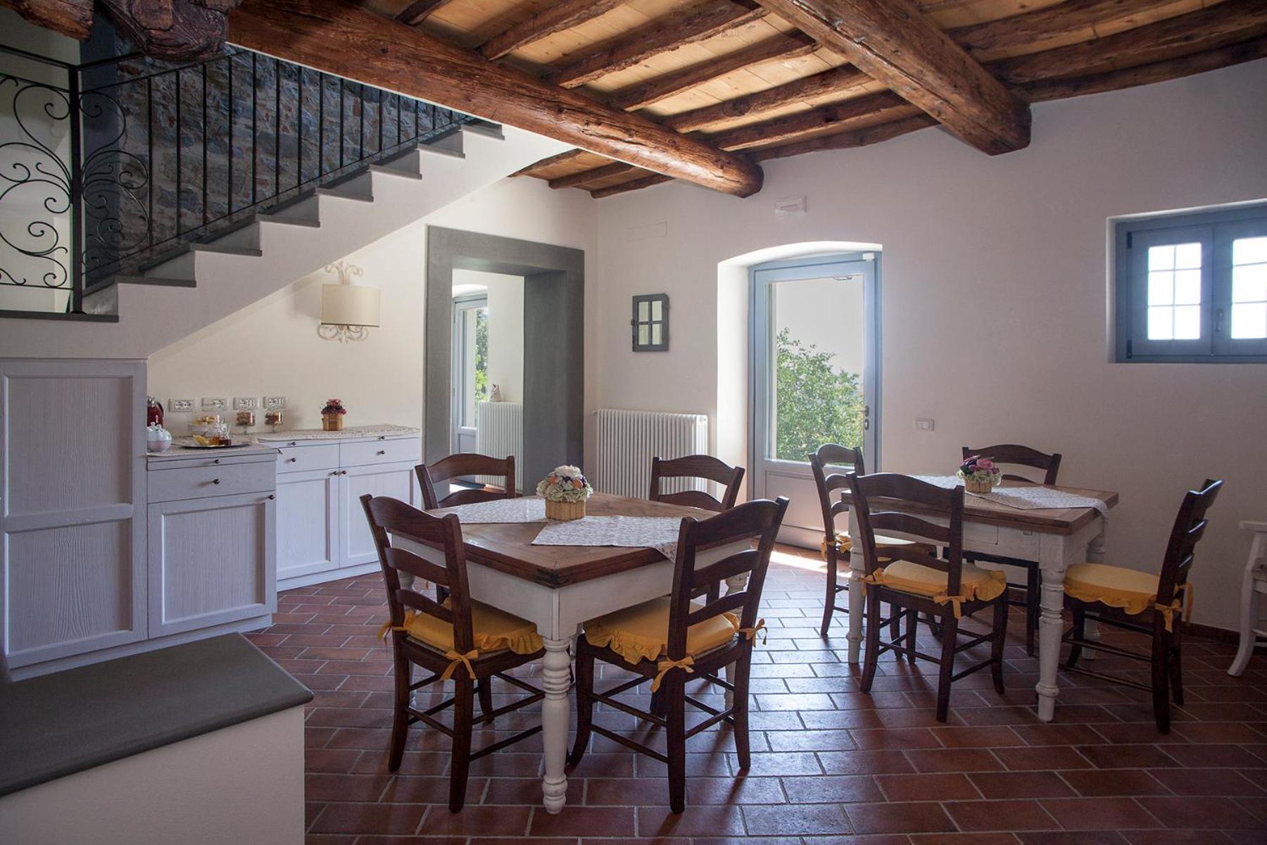 Podere La Contessa B&B Прато Экстерьер фото