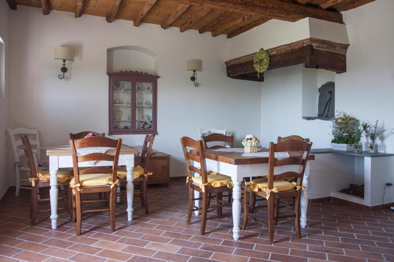 Podere La Contessa B&B Прато Экстерьер фото